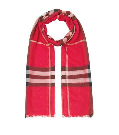 burberry wool &|Burberry wool scarves.